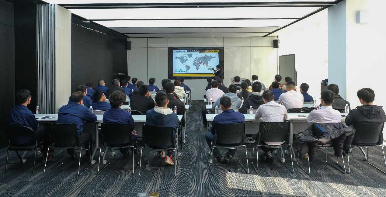 邁向未來 共同成長！泉工股份新員工入職培訓圓滿舉行